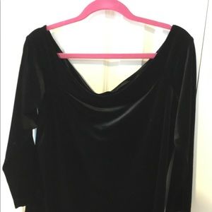 Ann Taylor Factory Velour black top sz XL